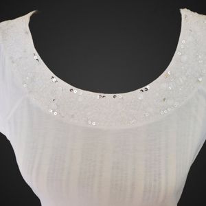 Jennifer Lopez Sequin Neckline White Cotten Tee Size M
